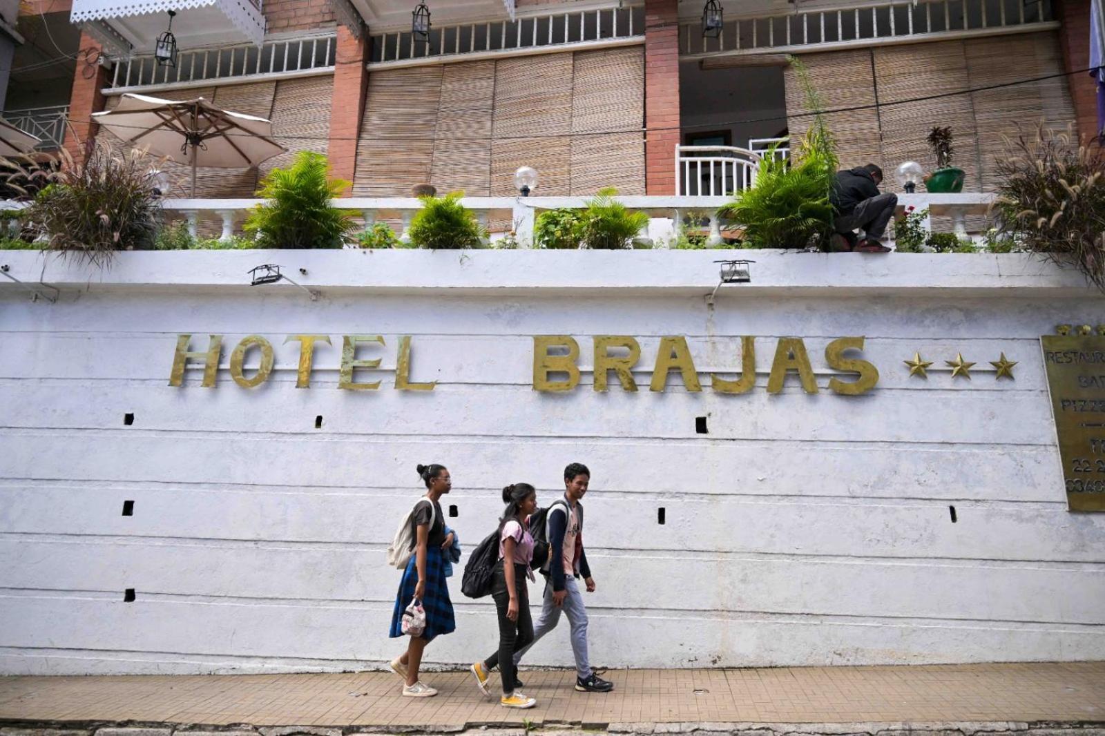 Hotel Brajas Antananarivo Exterior photo